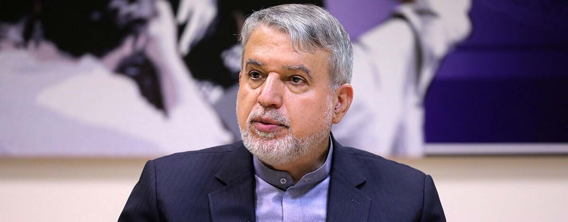 صنایع‌دستی ایران در مسیر جهانی‌شدن؛ تأکید وزیر بر حمایت از هنرمندان و حضور بین‌المللی